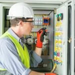 Trabajo de electricista automotriz en Canad&aacute;