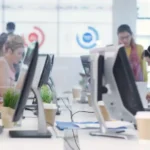 Trabajo de Representante del centro de llamadas auxiliar, dotación de personal central